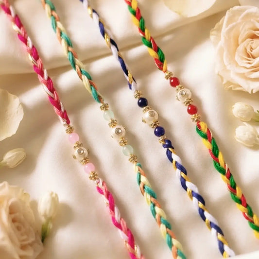 Rakhi 016